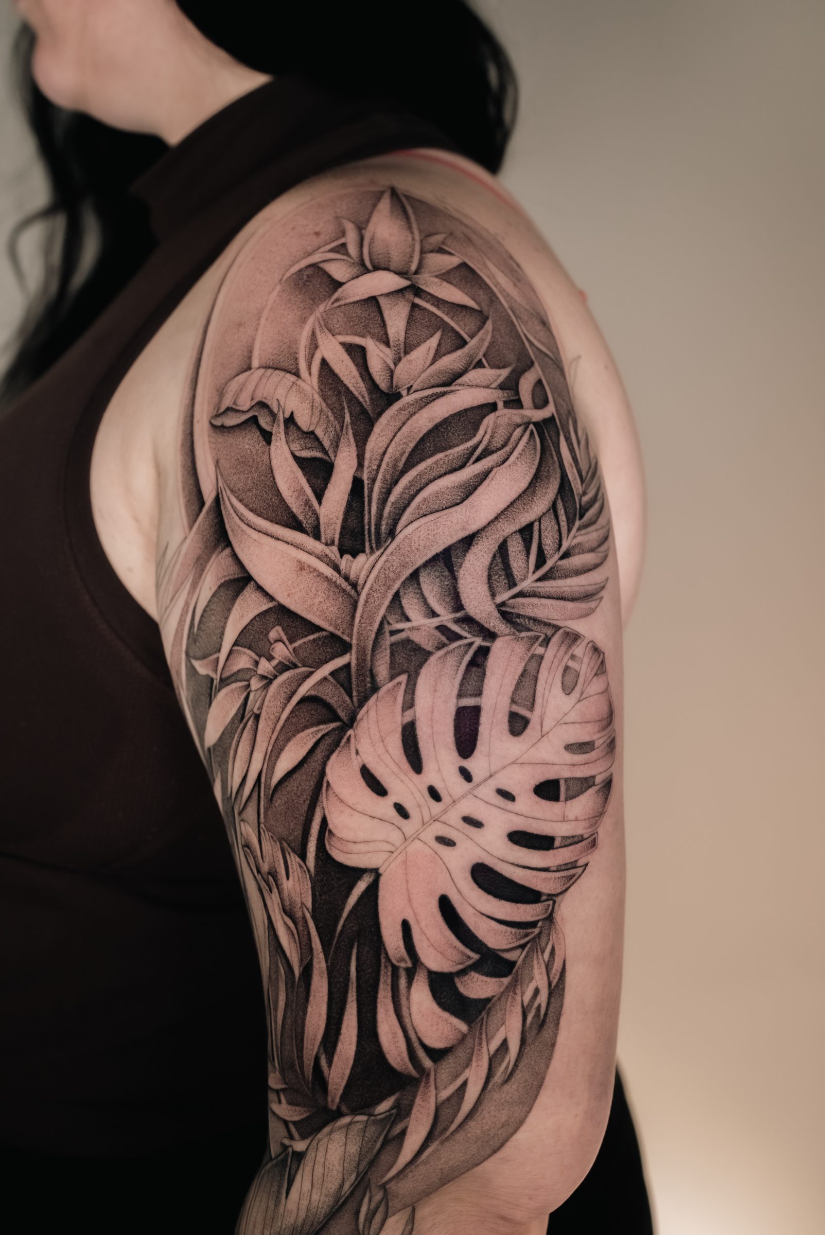 floral tattoo by Kel Otero