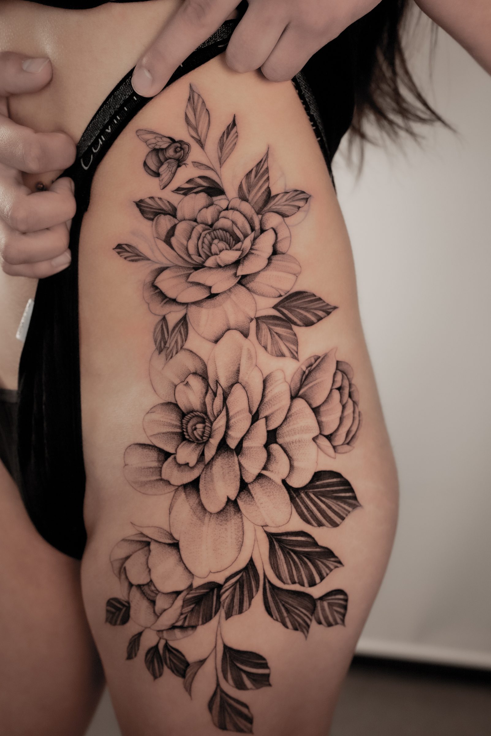 floral tattoo by Kel Otero