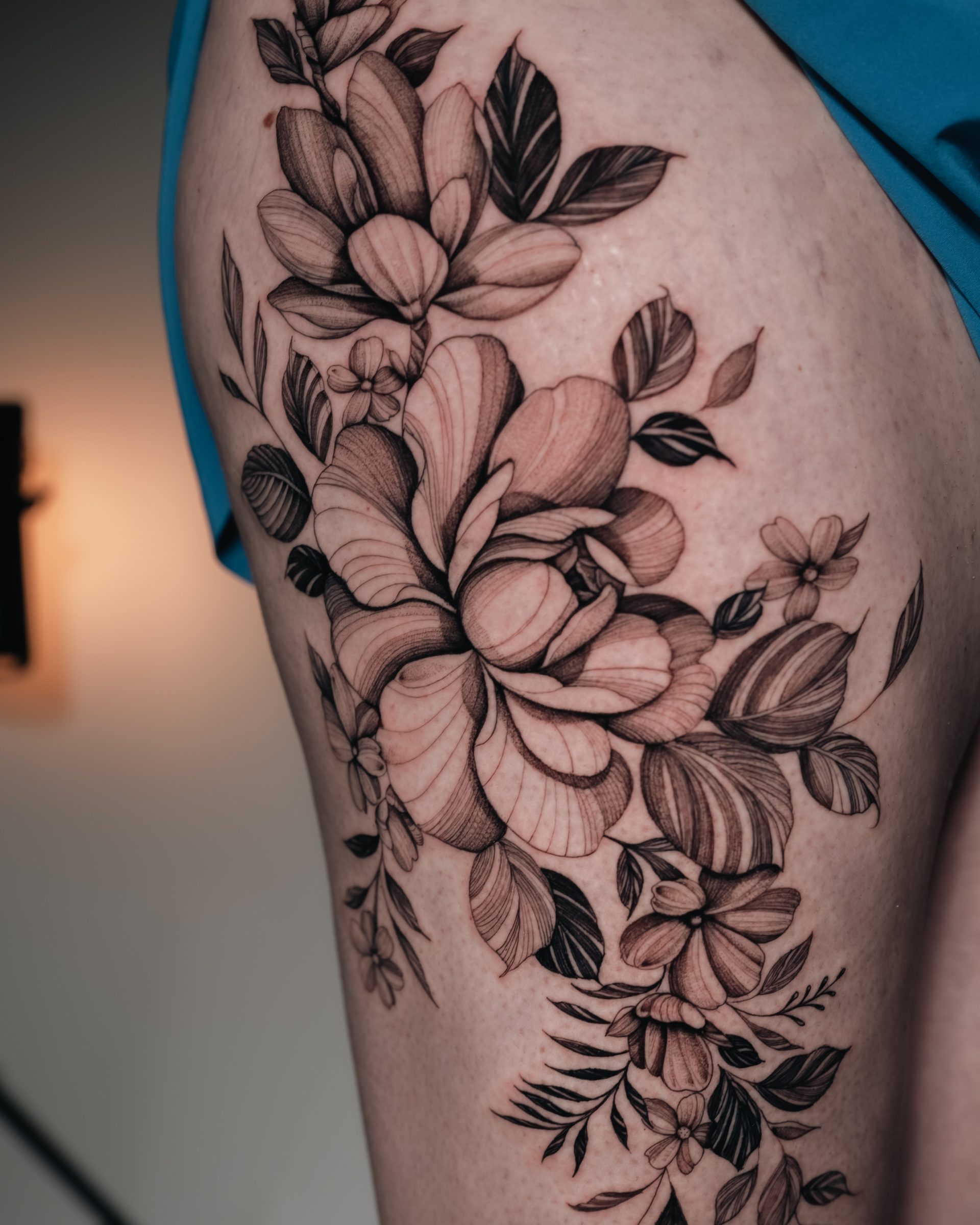 floral tattoo by Kel Otero
