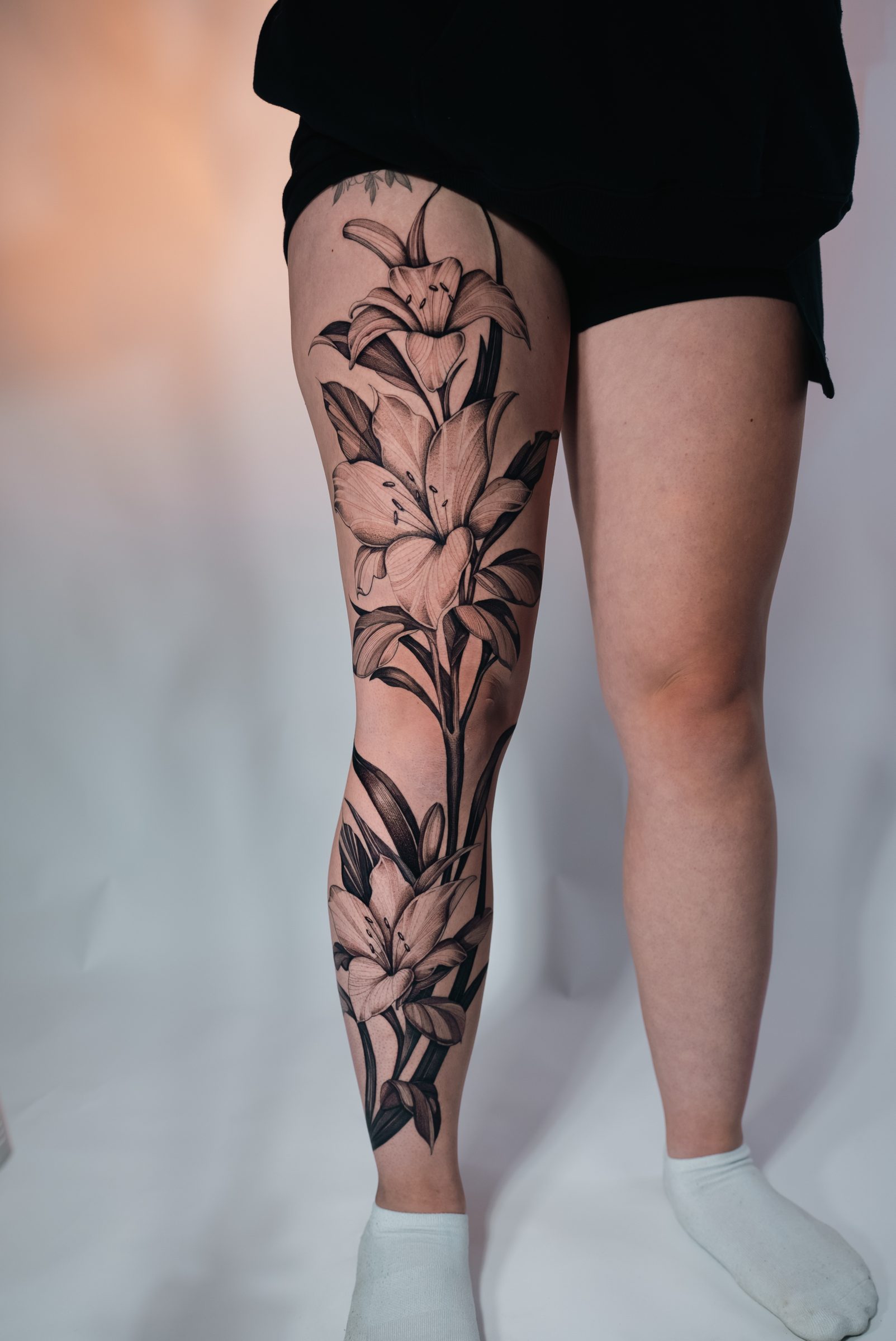 floral tattoo by Kel Otero
