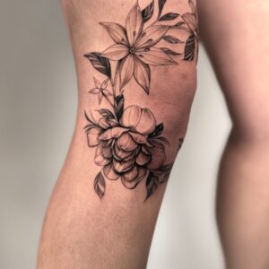 floral tattoo by Kel Otero