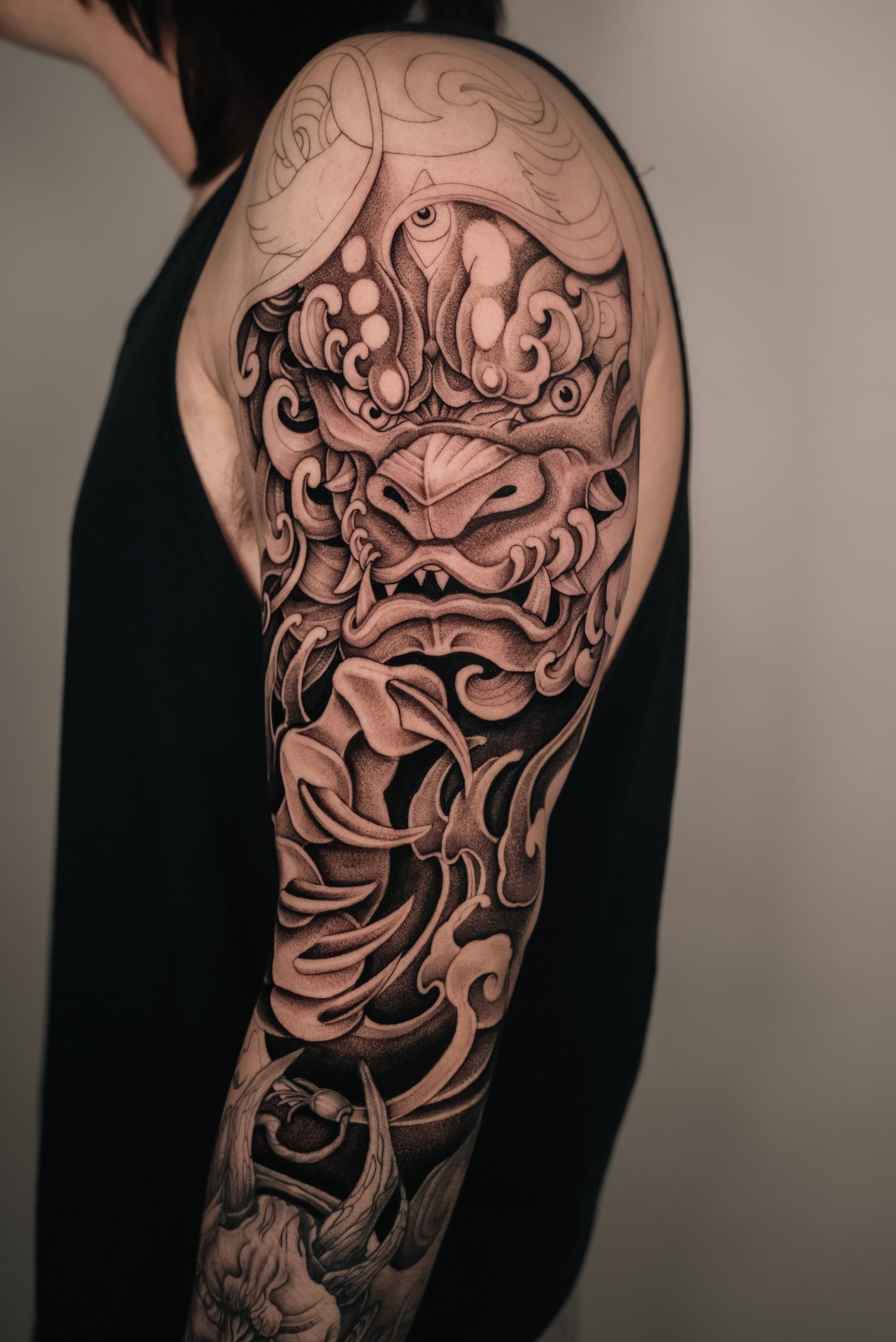 japanese and blackwork tattoo by Kel Otero